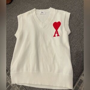 Ami men’s Ivory Sweater Vest  medium